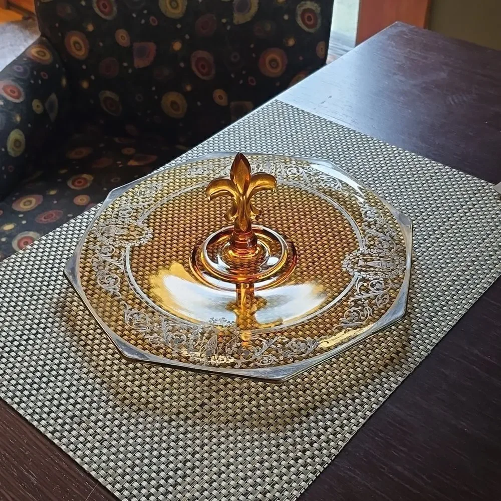 CAMBRIDGE AMBER GLASS Serving Sandwich Tray!  Art Deco Design,Sterling Etching! - Picture 9 of 9